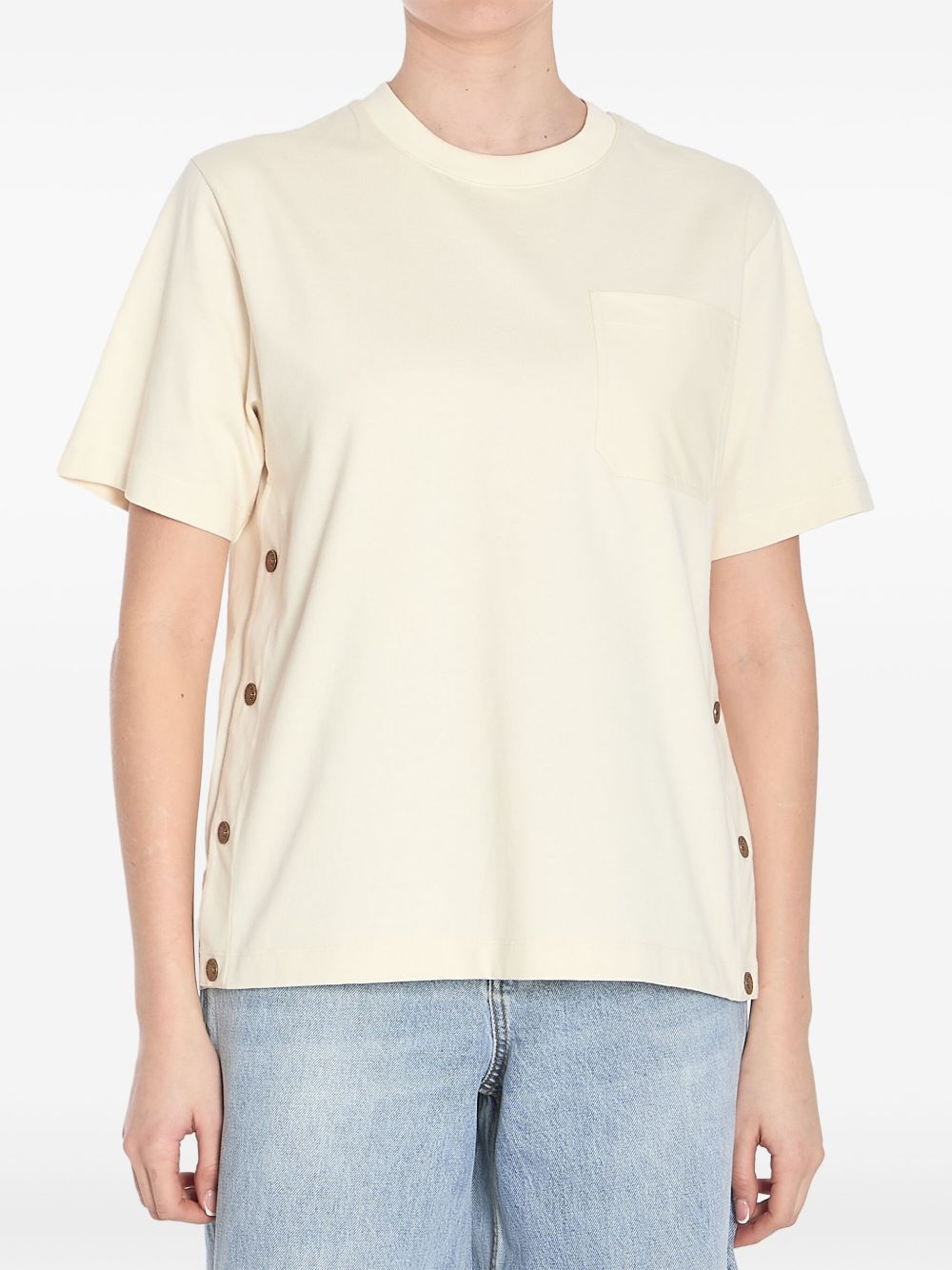 【MONCLER】コットンロゴポケットTシャツ ホワイト［K10938C0002089A4U050］