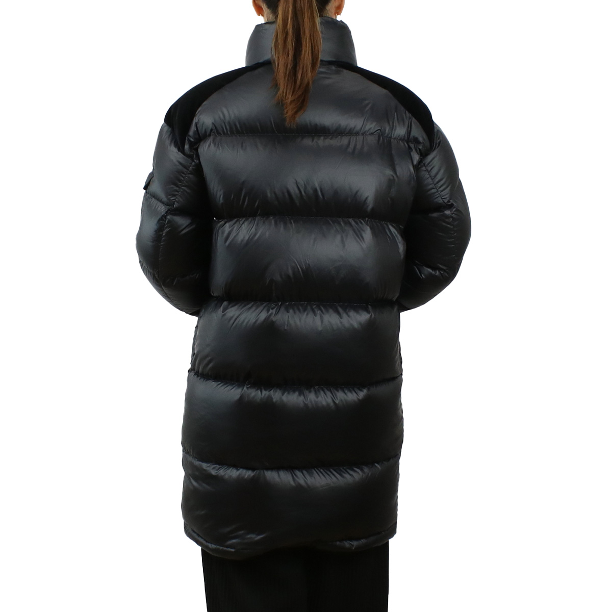 モンクレール MONCLER レディース ダウンコート ブランド 1A00041 NYONG GIUBBOTTO 595ZZ 999ブラック outer-01 - 画像 (2)