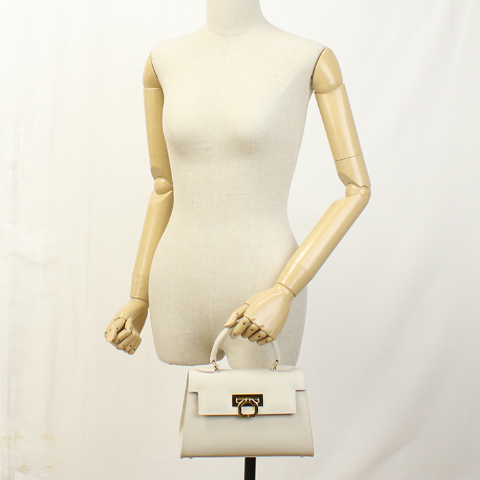 カルボッティ CARBOTTI ハンドバッグ ブランド245 GRETABEIGE ベージュ系 bag-01 - 画像 (11)