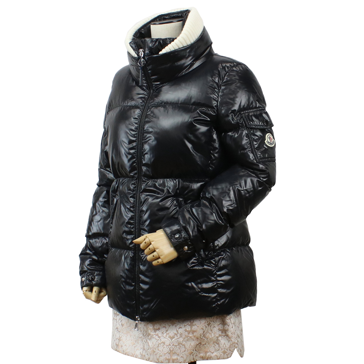 モンクレール MONCLER ダウンジャケット レディース 1A00123 VISTULE QIUBBOT 5963V 999ブラック outer-01 win-01w win-01m - 画像 (5)
