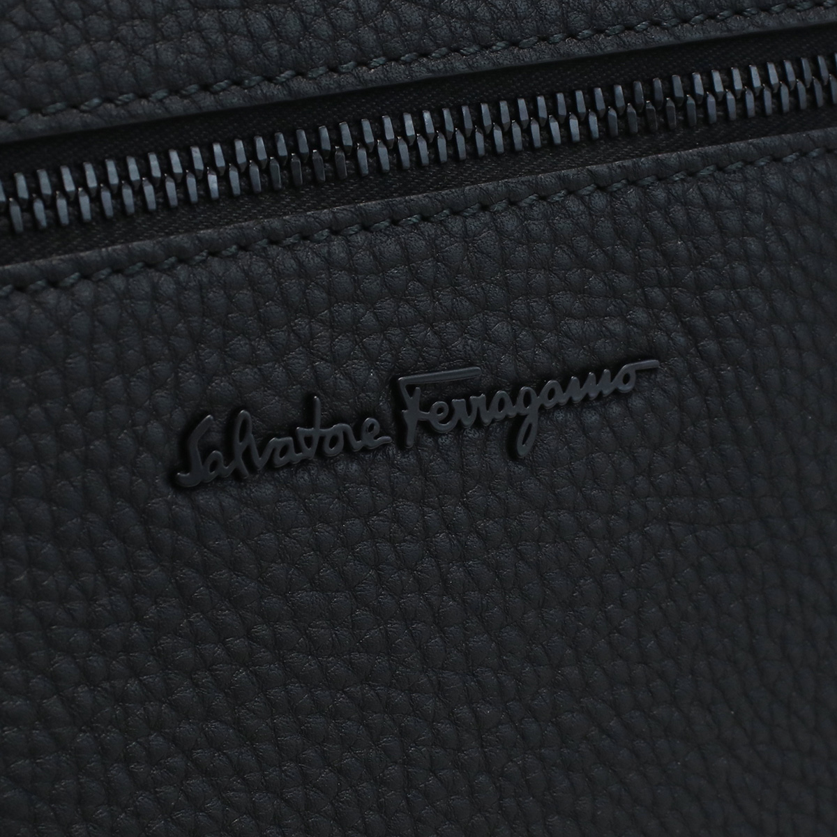 フェラガモ FERRAGAMO 斜め掛けショルダー ブランド 24-0131 0740805 NEROブラック bag-01 - 画像 (7)