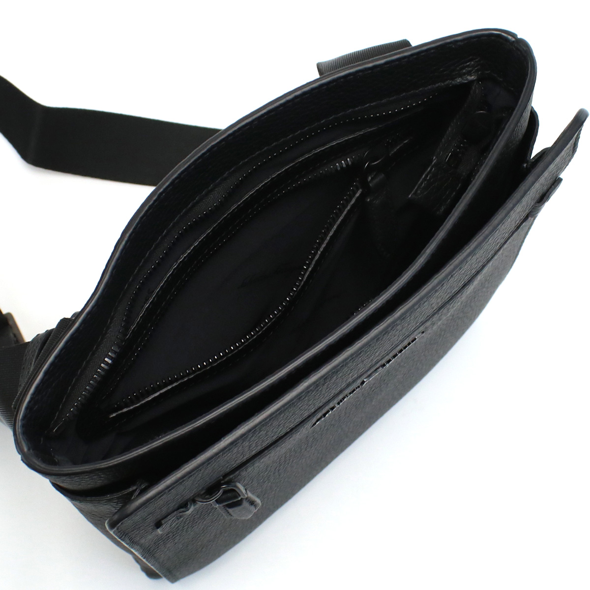 フェラガモ FERRAGAMO 斜め掛けショルダー ブランド 24-0131 0740805 NEROブラック bag-01 - 画像 (8)