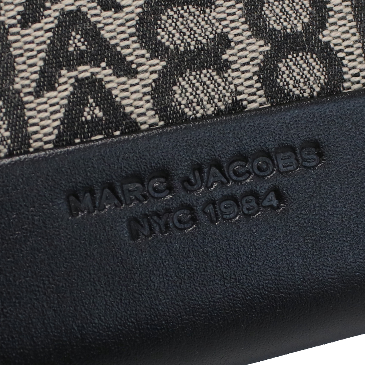 マークジェイコブス MARC JACOBS THE CONTINENTAL WRISTLET ラウンドファスナー 長財布 ブランド S180M12FA22 261BEIGE MULTI ベージュ系 ブラック wallet-01 - 画像 (8)