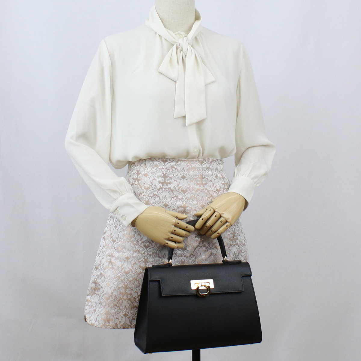 カルボッティ CARBOTTI ハンドバッグ 黒 ショルダー革 本革 フォーマルバッグ ELENA 243ブラック bag-01 - 画像 (12)