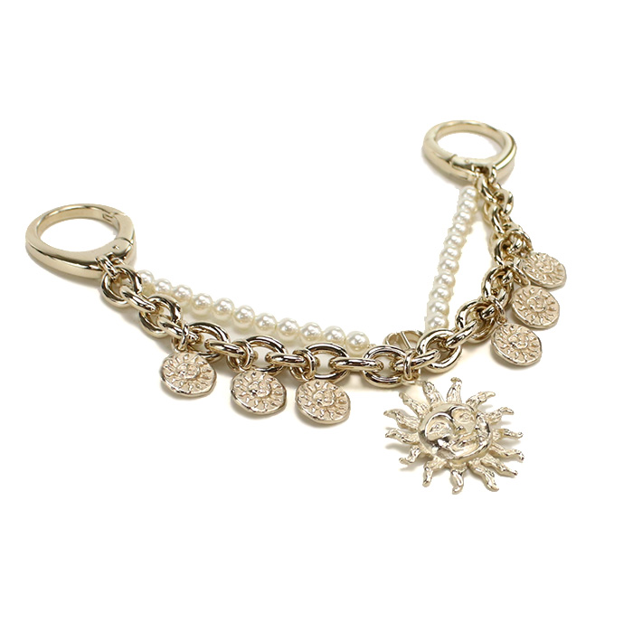 ディオール Christian Dior バッグチャーム V1325 WOMRS 301GOLD WHITE ゴールド系 ホワイト系 accessory-01 - 画像 (2)