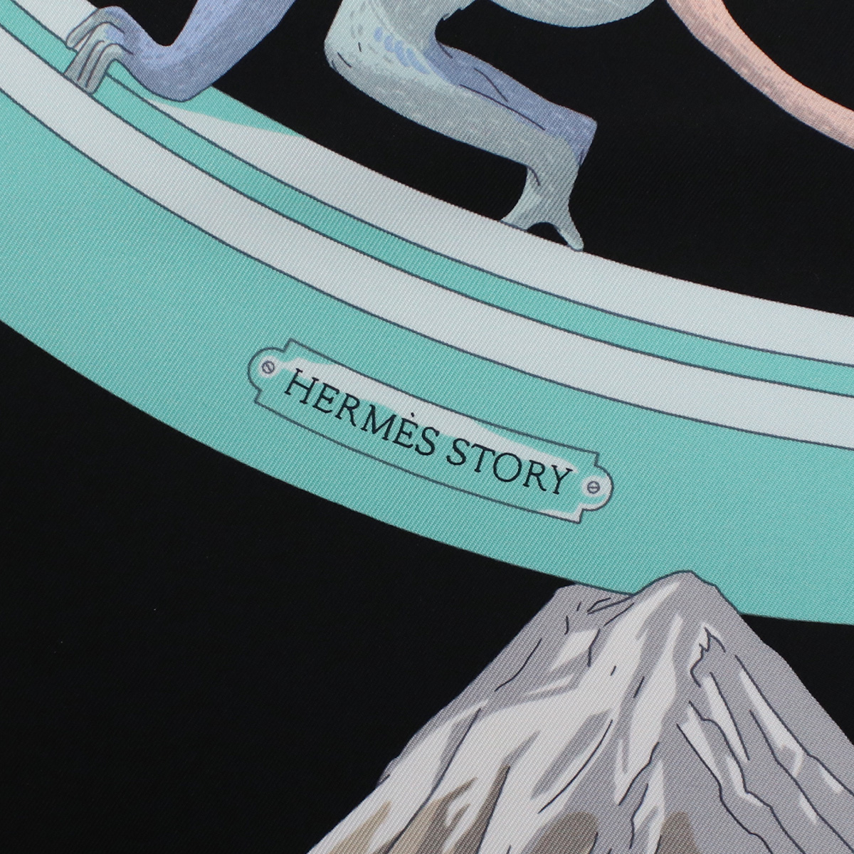 エルメス HERMES レディース-スカーフ ブランド カレCARRE TWILL 003875S 07 HERMES STORY NOIR-JAUNE-MUTICOブラック マルチカラー accessory-01 - 画像 (6)