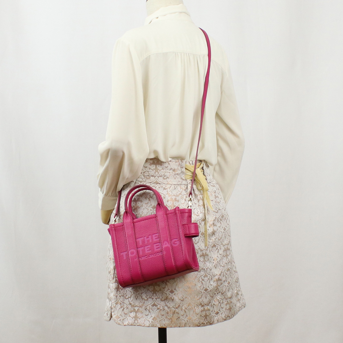 マーク・ジェイコブス MARC JACOBS THE MICRO TOTE トートバッグ ブランドH053L01RE22 955LIPSTICK ピンク系 bag-01 - 画像 (13)