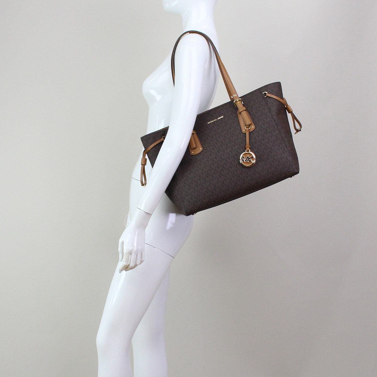 MICHAEL KORS マイケルコース トートバッグ 30F8GV6T2B 200 VOYAGER レディース ブラウン - 画像 (12)