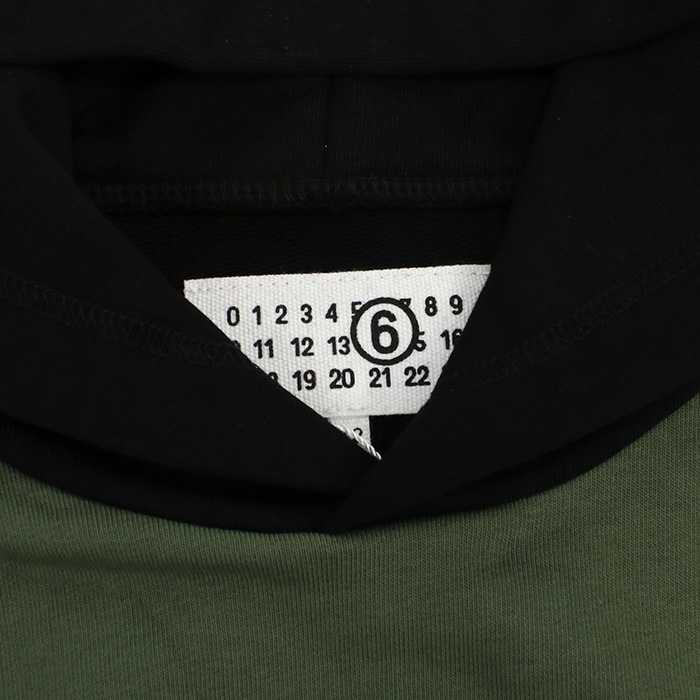 エムエムシックス MM6 キッズ パーカー ブランドM60680 MM02X M6C21カーキ ブラック apparel-01 kb-01 - 画像 (4)