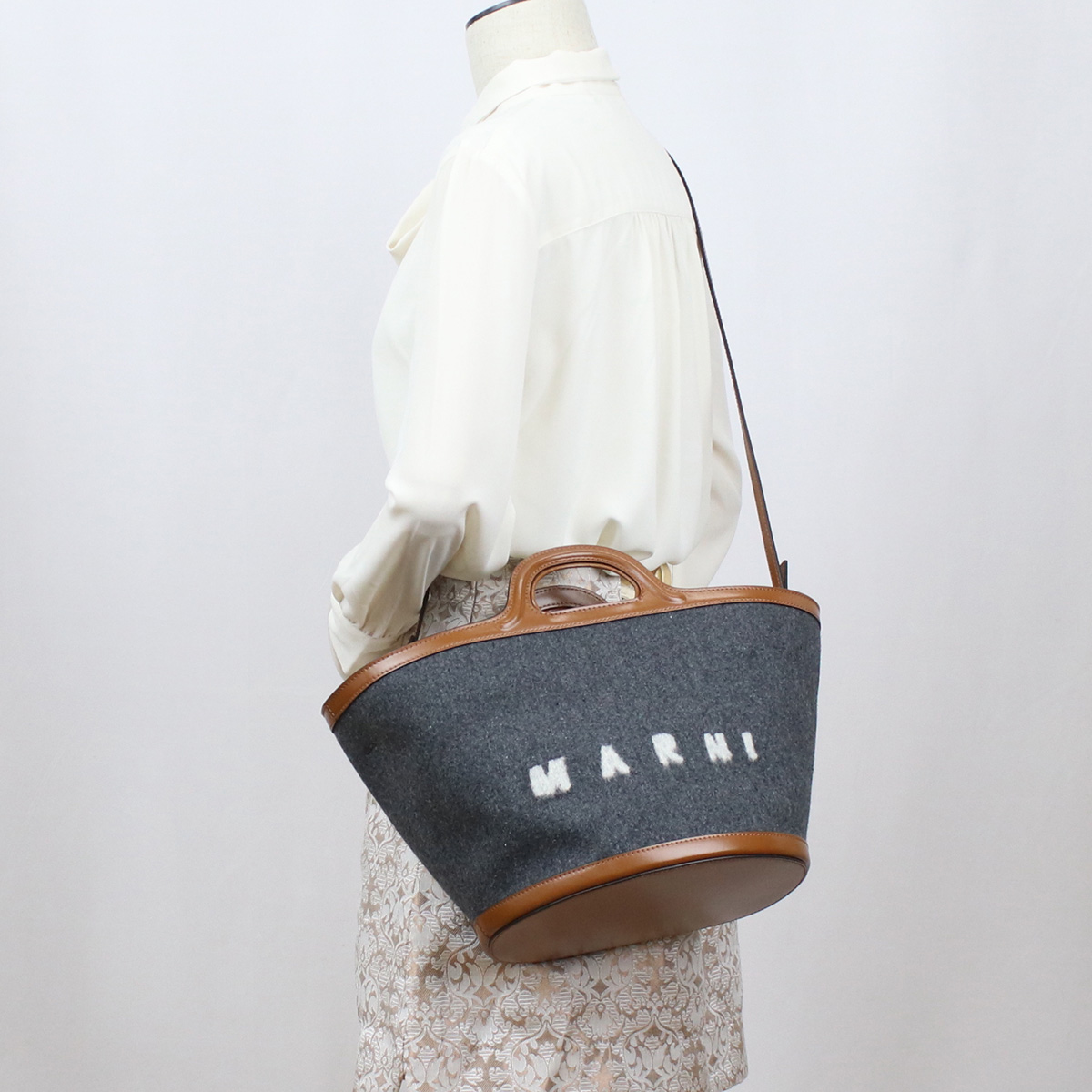 マルニ MARNI トートバッグ ブランド TROPICALIA トロピカリア ショルダーバッグBMMP0097Q1 P4915 ZO253グレー系 bag-01 - 画像 (12)